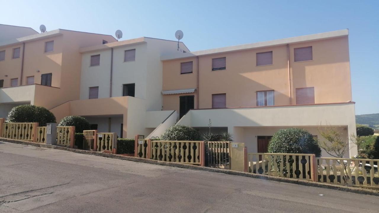 Apartamento Casa freogan Castelsardo Exterior foto
